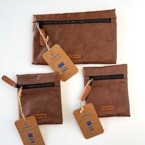 NWT Cabaia Bundle of 3 Accessories The Front Pocket and The Lateral Pocket